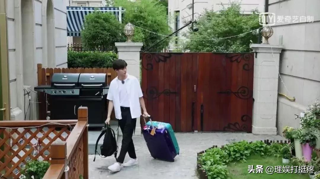 男女明星旅行差异大起底!不看不知道原来我们不一样