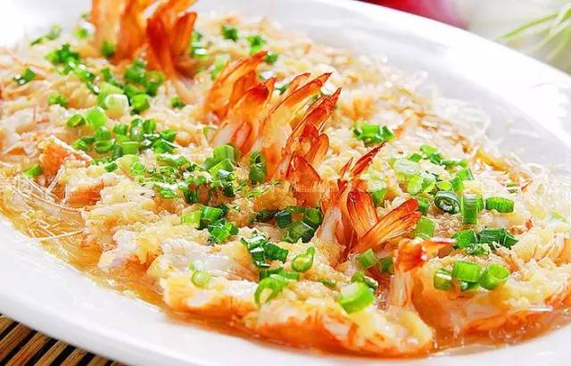 炒菠菜豆腐大虾,土鸡蛋蒜苔红椒炒河虾