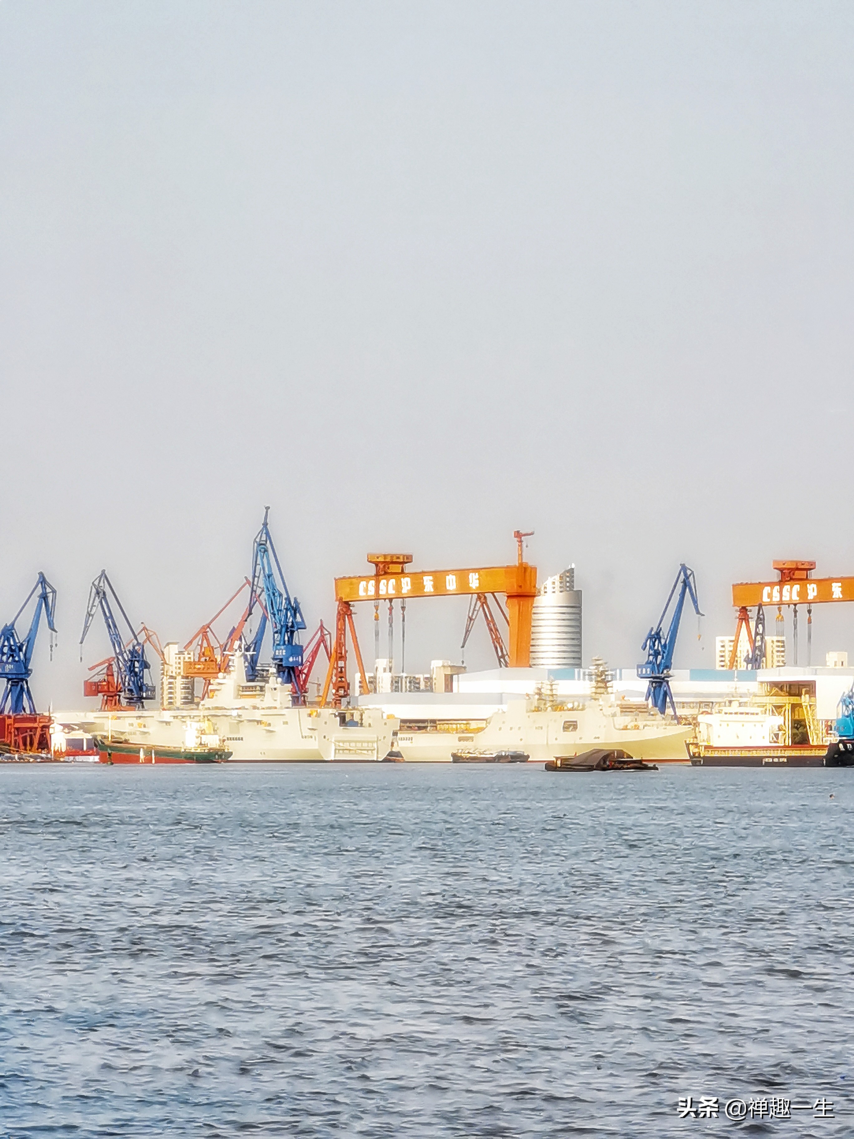 上海075两栖攻击舰在哪个区,075两栖攻击舰在上海哪里