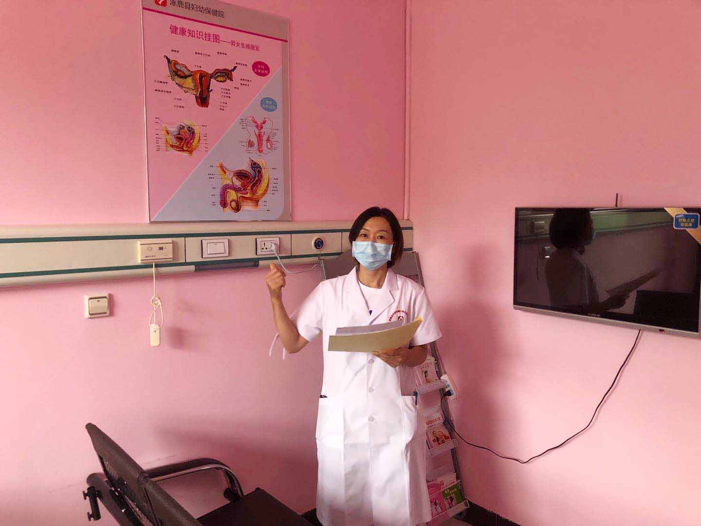 让慈善之花开在心灵深处,让美育之花开在我们心中议论文