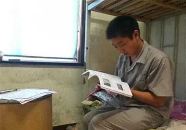 河南快递员攻克数学界百年难题，闻名世界后却说：就想娶个媳妇儿