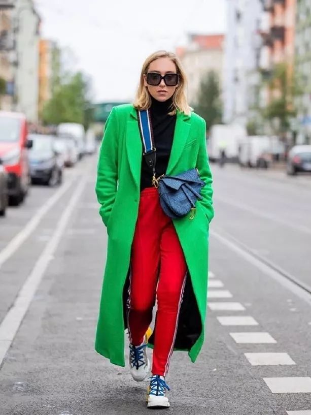 赵丽颖穿廉价的衣服,赵丽颖穿一件衣服