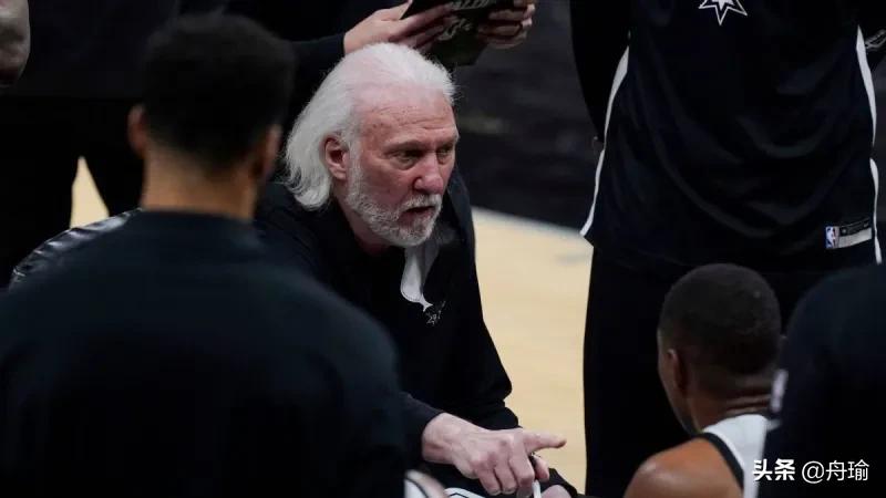 nba赛后采访保罗布克,nba球员回应欧文