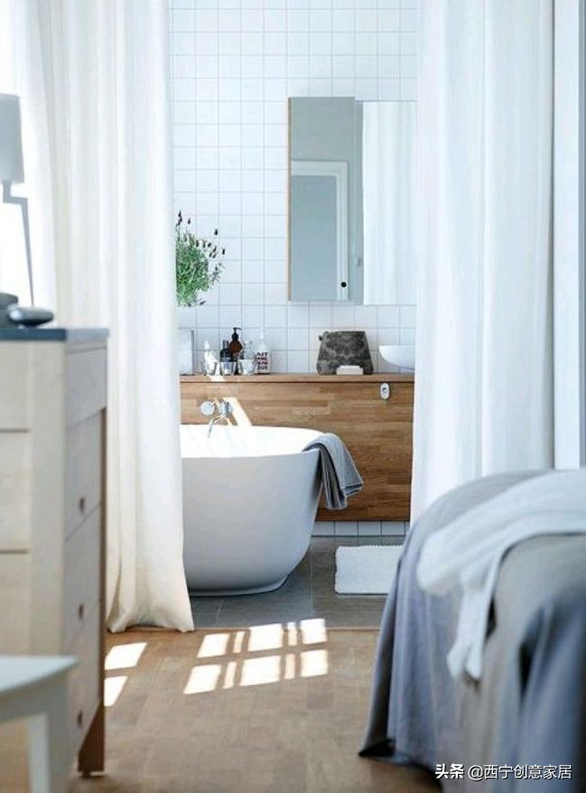 带飘窗的长方形卫生间浴缸,卧室飘窗上面可以装浴缸吗