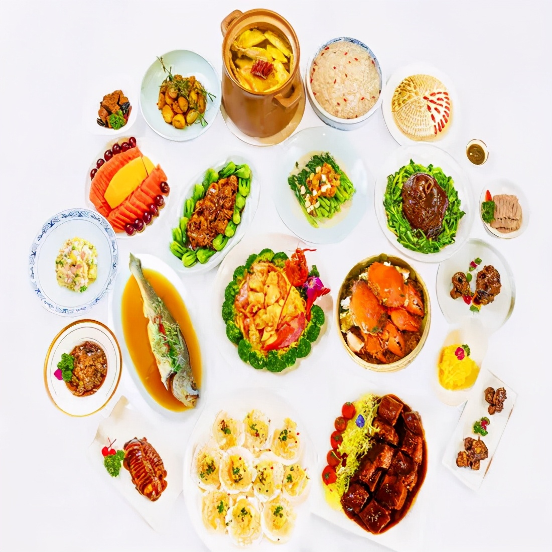 快来！今年在东方明珠塔、国际会议中心、市中心大饭店过年啦