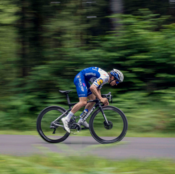 速度感人，价格感人Specialized发布全新公路车款TarmacSL7