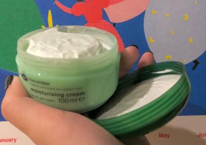 好用的面霜大盘点，贫民窟女孩必备