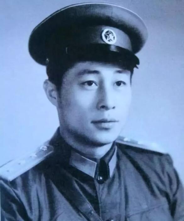 草原男人的雄风又岂是小鲜肉能比？这20位内蒙男星个个都是真爷们