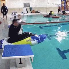 网上买的连衣裙到货了,店家连夜打电话跪求删除好评照片太尴尬了