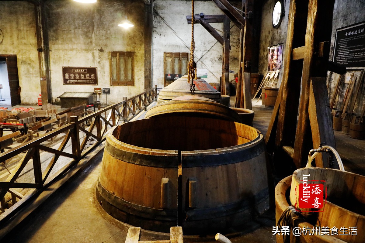 镇江美食三怪,镇江美食推荐锅盖面