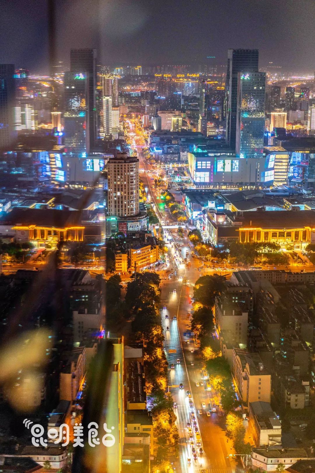 昆明双塔高空餐厅,昆明可以看二环的高空餐厅