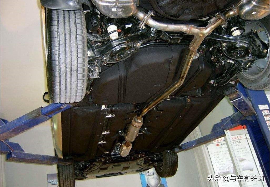 车辆需要做底盘装甲吗,车的底盘装甲有没有必要做