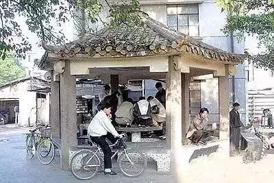 珠海是一座充满回忆的城市,珠海一个逐渐落寞的城市