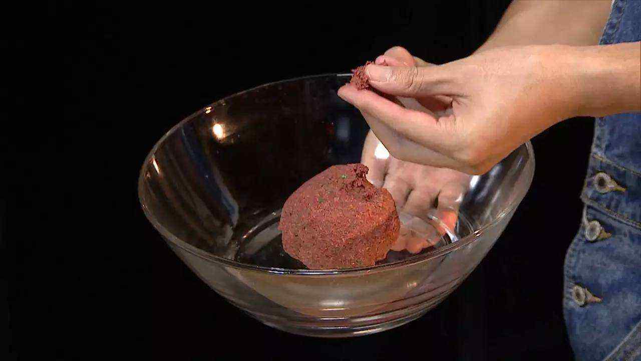 冬季饵料这样开鱼获可以翻倍,夏季降温饵料味型选择