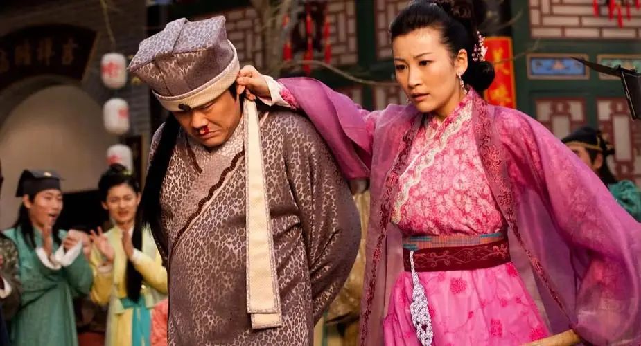 李显历史上真实评价,李显因为什么事死的