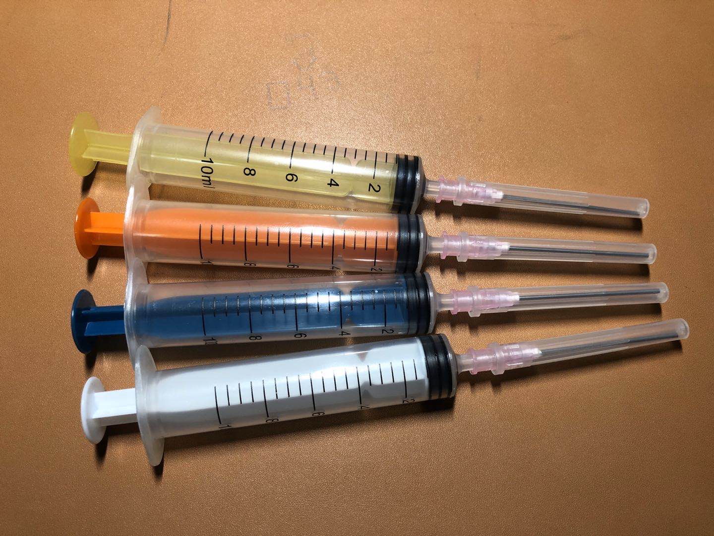 打印机彩色墨盒喷头漏墨,喷墨打印机外置墨盒断墨怎么处理