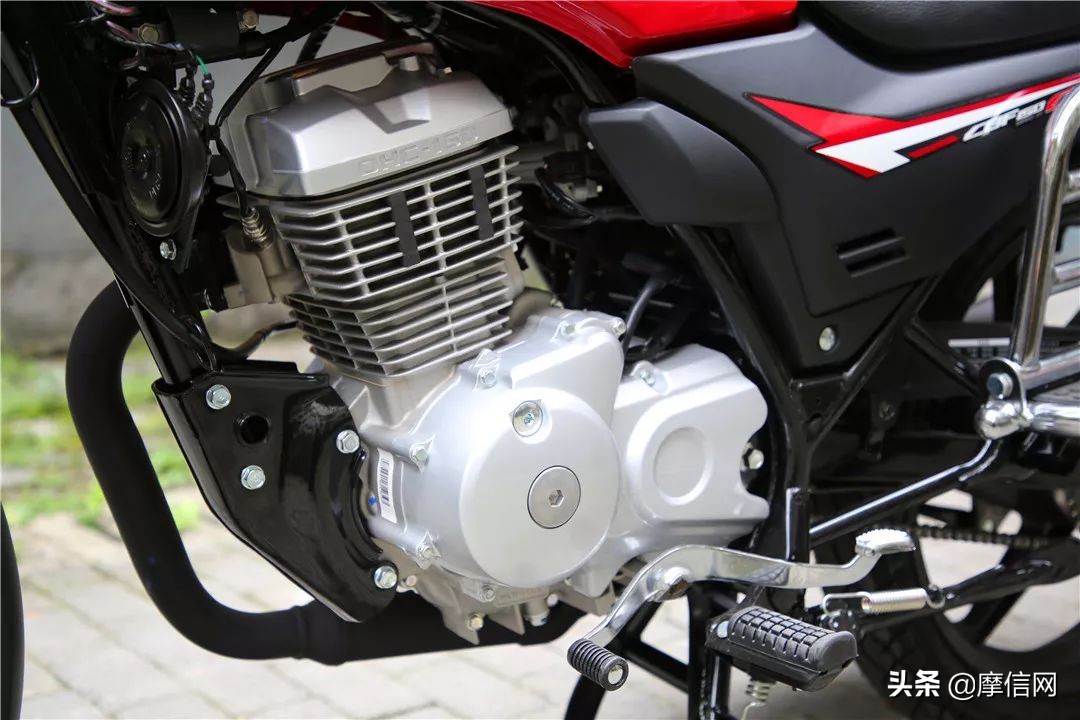 新大洲本田战飚评测,新大洲本田战龙试驾