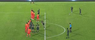 国足停球致敬武磊,中国足球停球爆笑场面