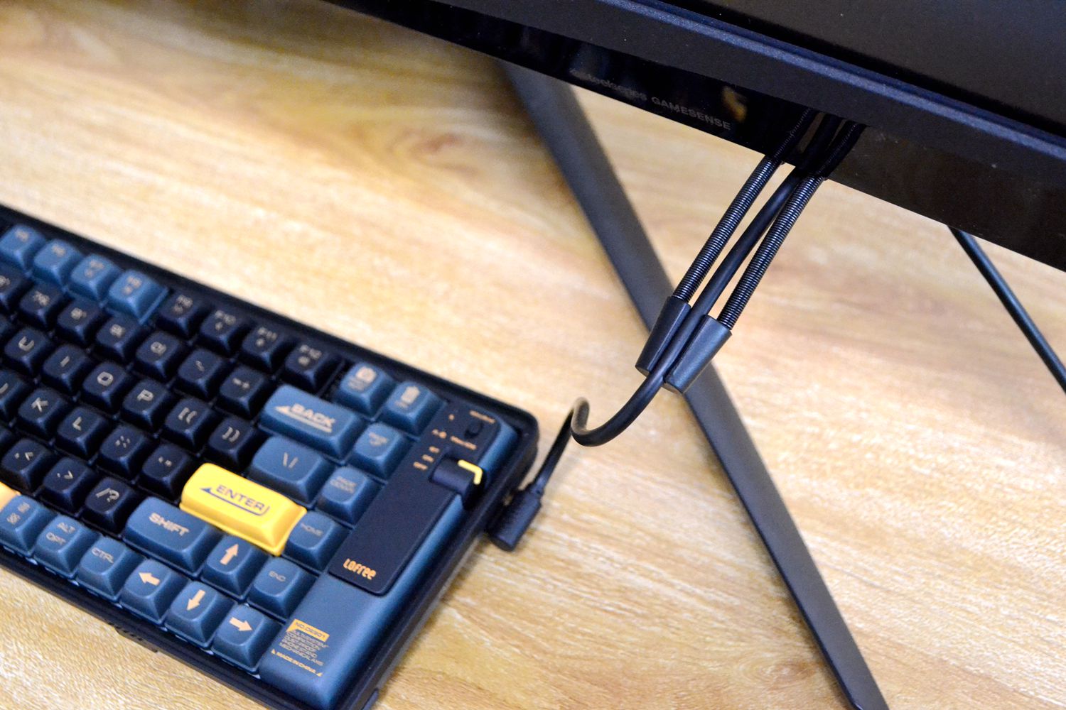 微星带鱼屏显示器怎么样,微星曲面带鱼屏345q评测