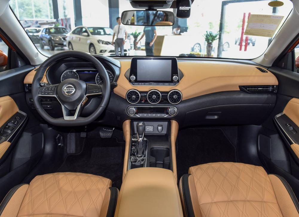 轩逸紧凑型轿车suv,轩逸紧凑级轿车仅排第六