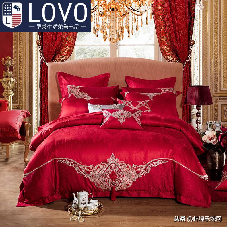 结婚时准备四件套还是八件套？中国红到洋气红只有一步之遥