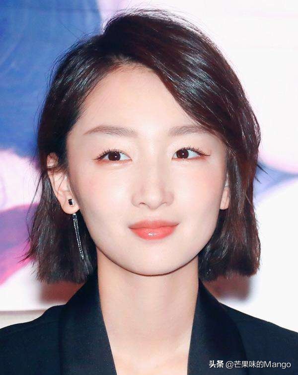周冬雨单眼皮小眼睛怎么画眼妆,周冬雨金高银单眼皮妆