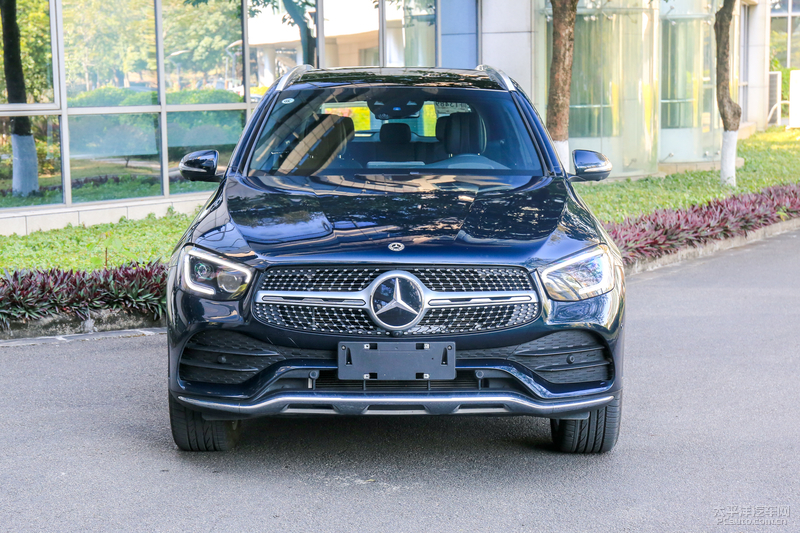 奔驰glc300l动感型第一视角,实拍了解2020款奔驰glc300
