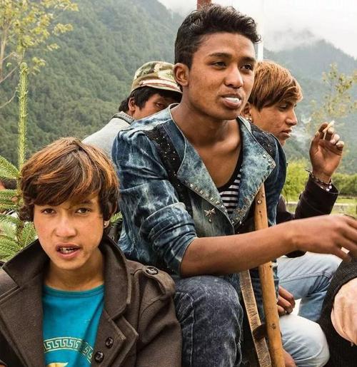 中国的达曼人现状,中国达曼人现在的生活状态