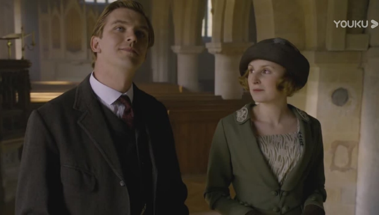 唐顿庄园贝茨托马斯,唐顿庄园贝茨为什么要打托马斯