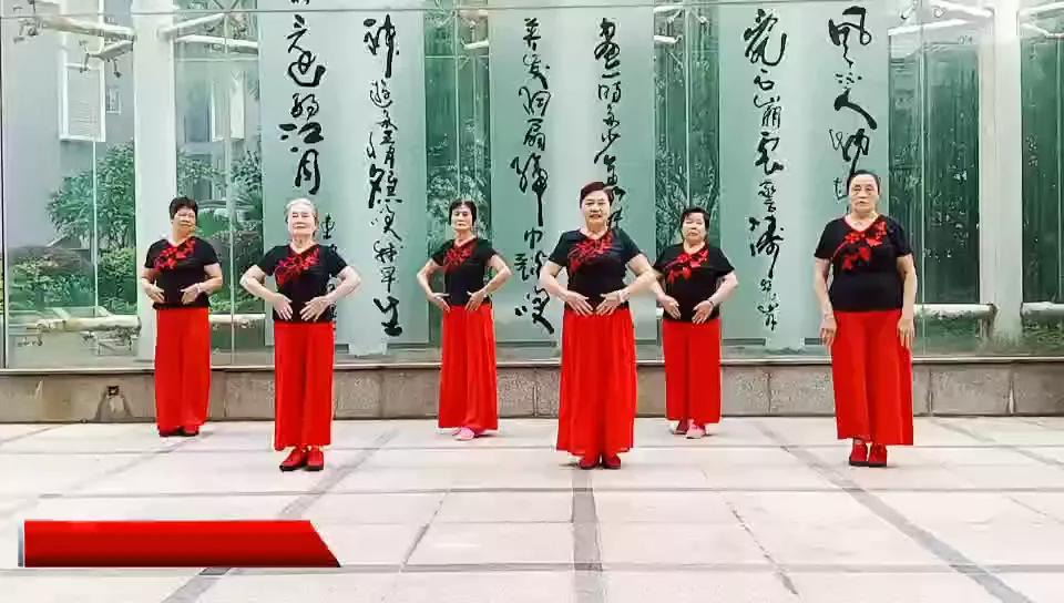 贺海浪花文学艺术中心群成立五周年作品展／李云霞.编辑：王本海