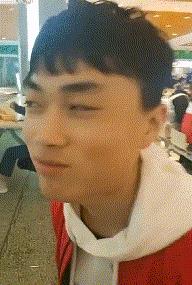 搞笑gif动图冰激凌,搞笑托塔李天王