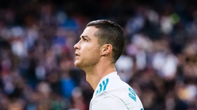 对过去25年的所有金球奖得主进行排名，2012年的梅西夺魁