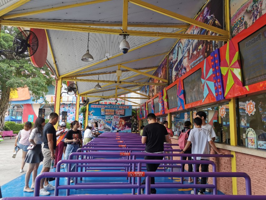 广州长隆欢乐世界套餐畅玩,广州长隆欢乐世界游玩门票