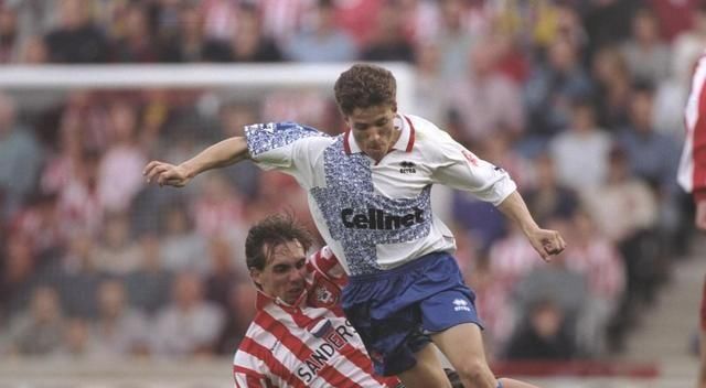 英超复古球衣曼联,曼联史上最丑陋一战