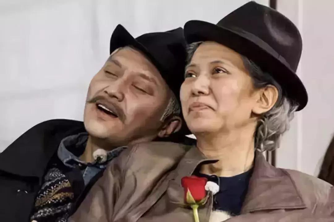 张智霖袁咏仪搞笑片段买包爱马仕,袁咏仪张智霖幸福三重奏