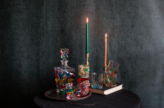 zara辱华风波反思,zara回应涉辱华脸广告