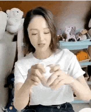 国货修正抗皱紧致面霜,国货儿童面霜抗皱紧致