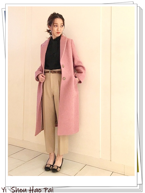 粉色外套怎么内搭,粉色外套怎么搭配下装