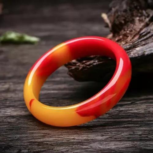 和田玉烟锅图片价钱,和田玉清代烟锅的价格