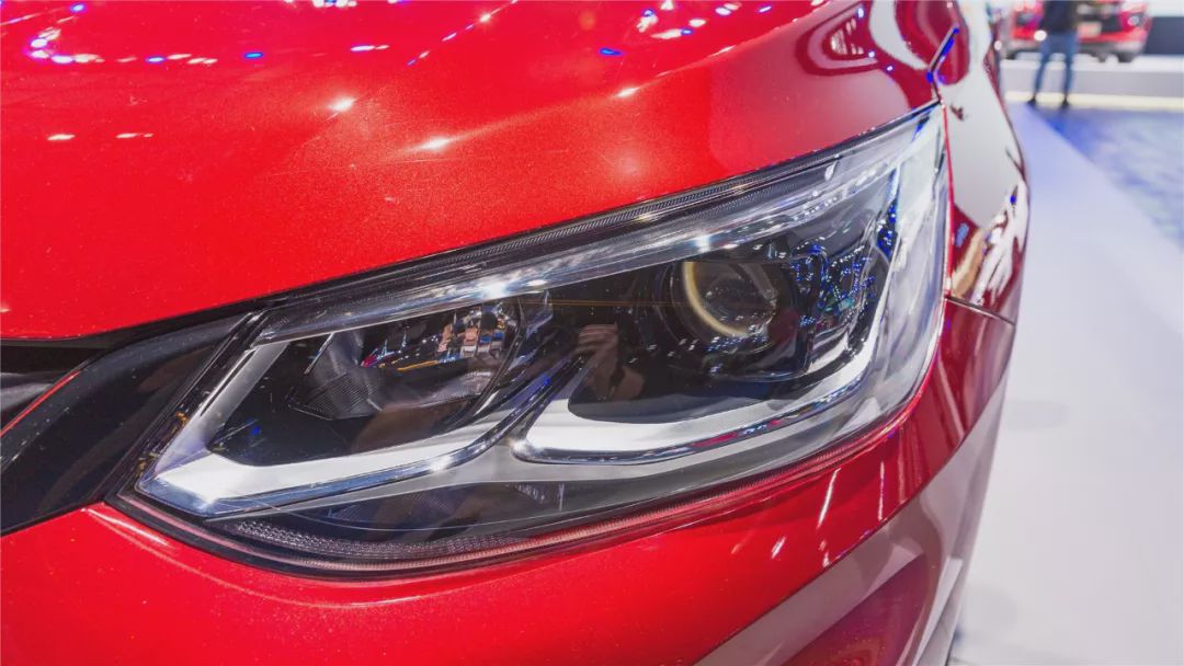 五年的雪佛兰科沃兹还能卖多少钱,雪佛兰科沃兹大概卖了多少辆车