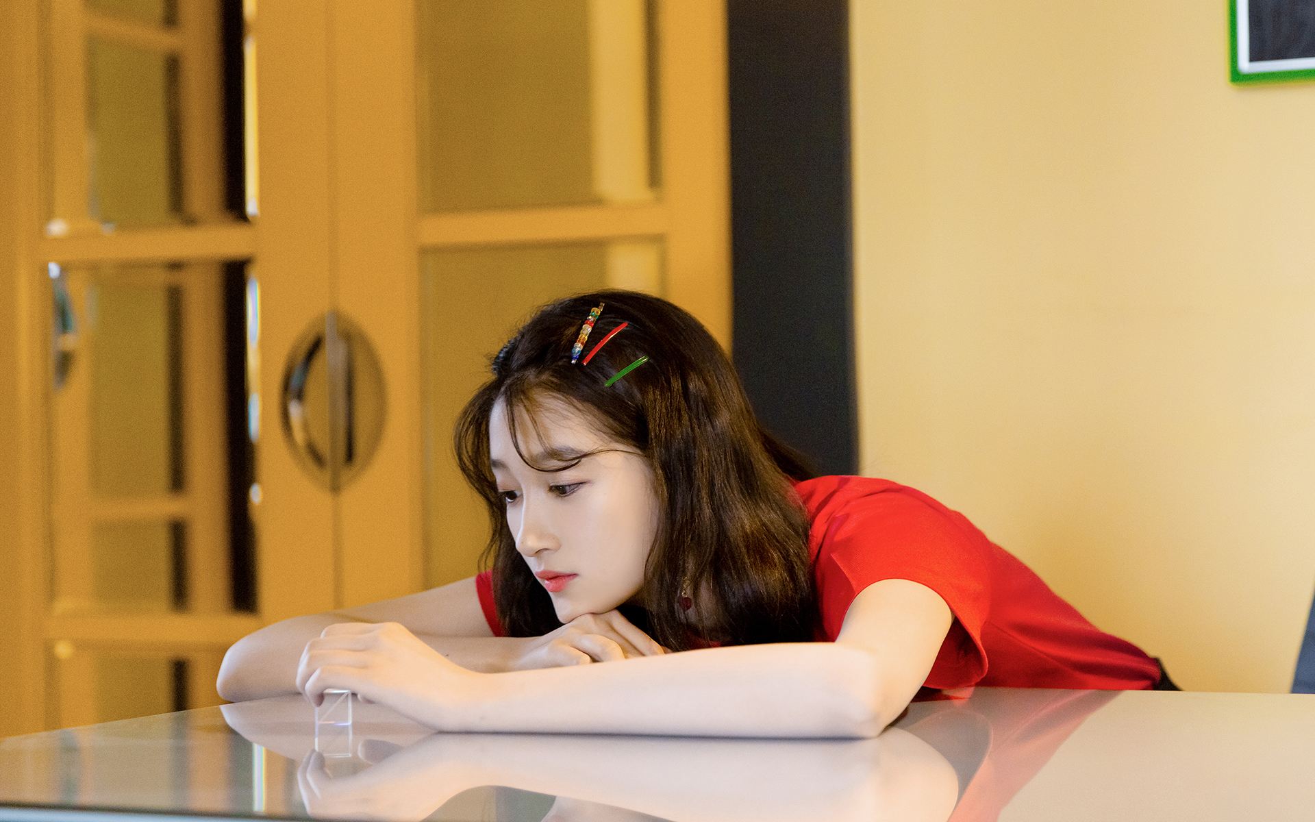 怎样哄一个女孩让她原谅自己,如何哄好还不是女朋友的女生