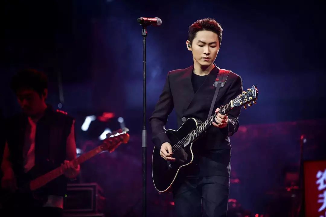 已经是2020年了，为什么我听的还是十年前的歌？