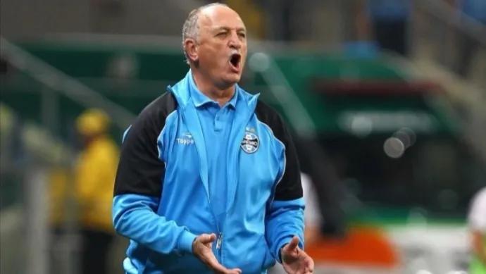 斯科拉里与格雷米奥解约耐人寻味，代替李铁出任国足主帅值得一试