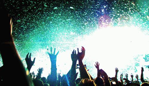 新乡宝龙天地开幕倒计时！大咖乐队狂欢音乐节，缤纷巡游乐不停