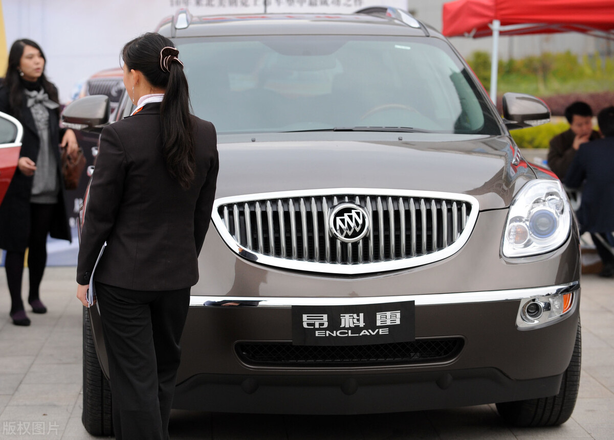 别克昂科威前保险杠灯拆装,别克昂科威仪表显示侧面探测维修