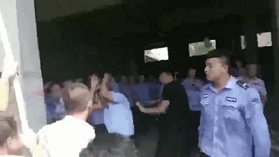 叉车师傅的辛苦与感受,别再抱怨养车难