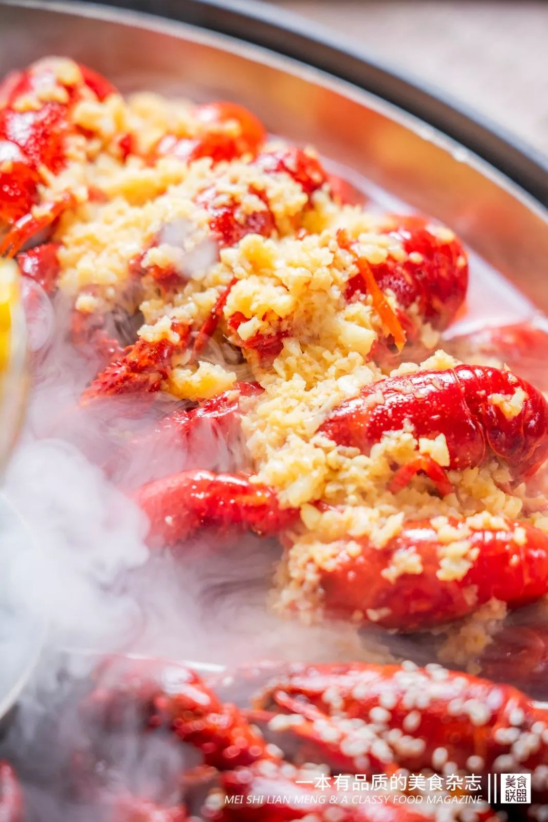 凌晨5点从尼罗河空运到昆明的小龙吓店,居然在卖ysl口红,只要28