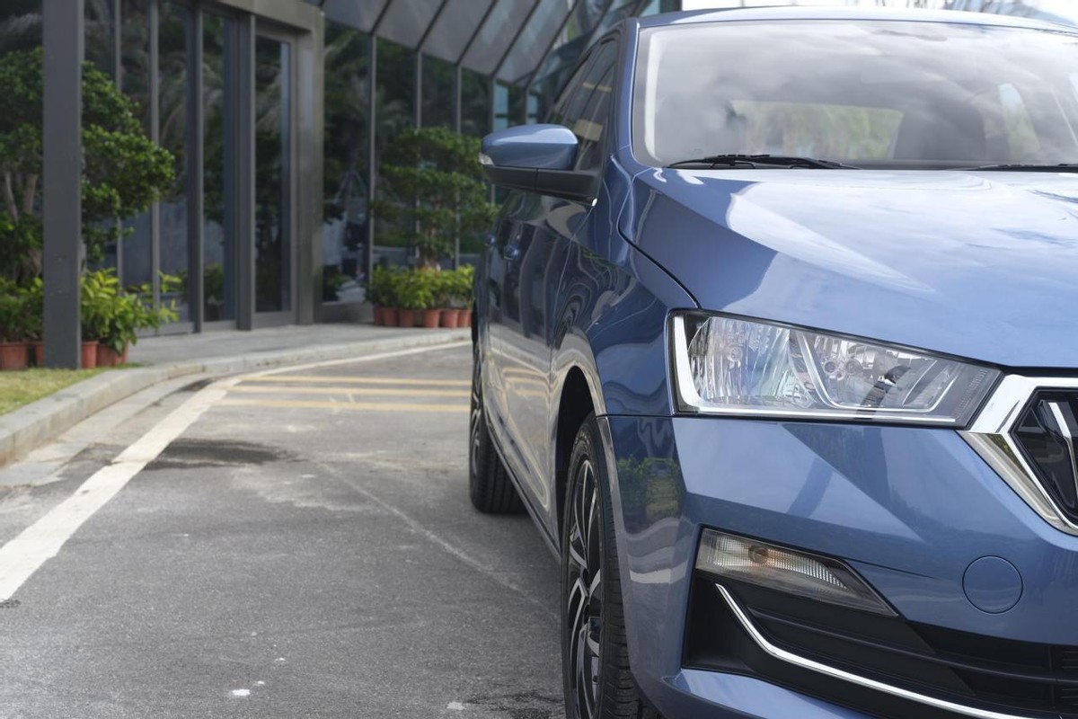 油耗低价格在5万左右的车有哪些,油耗5升左右便宜二手车