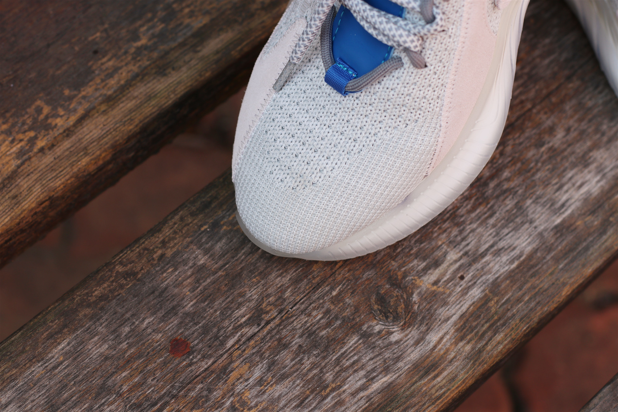 能与nike抗衡的国产品牌,可以与nike匹敌的牌子