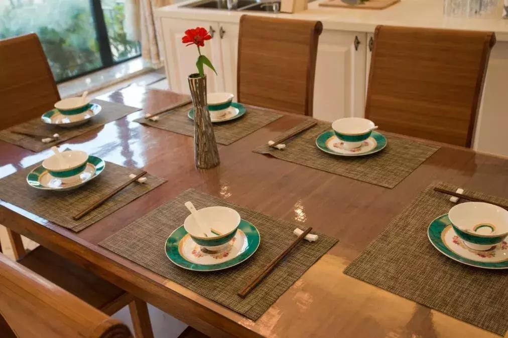 泰州溱湖来自1800米湿地深处云海温泉人文湖景别墅，独享惬意时光